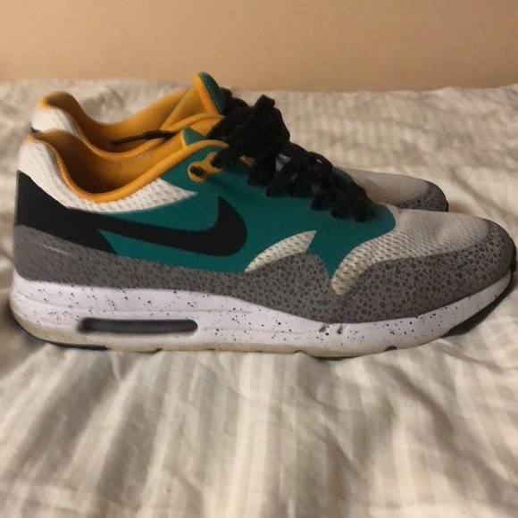 Nike Air Max 1 Essential Safari - Picture 3 of 6